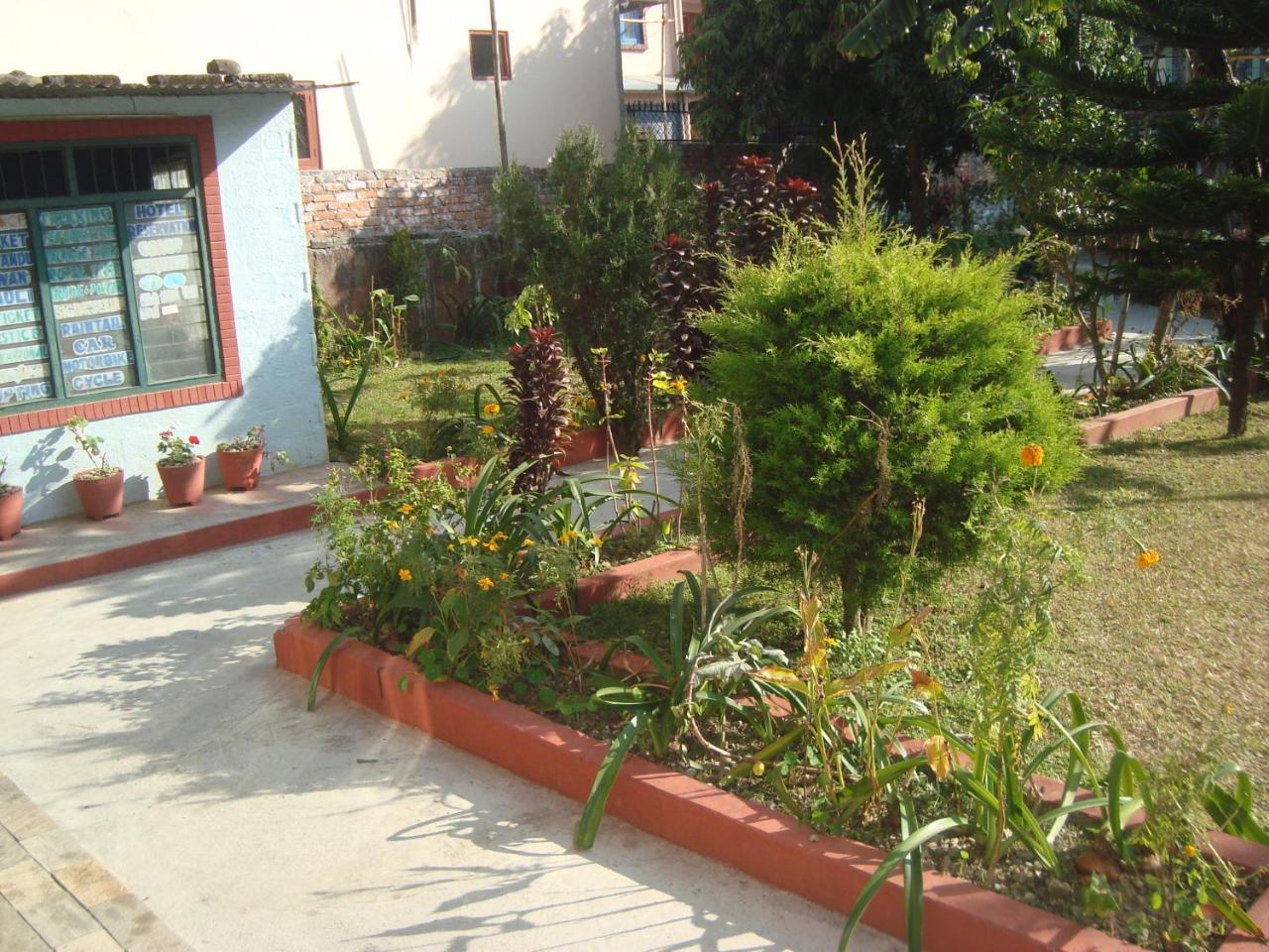 Geo Guest house Pokhara Extérieur photo