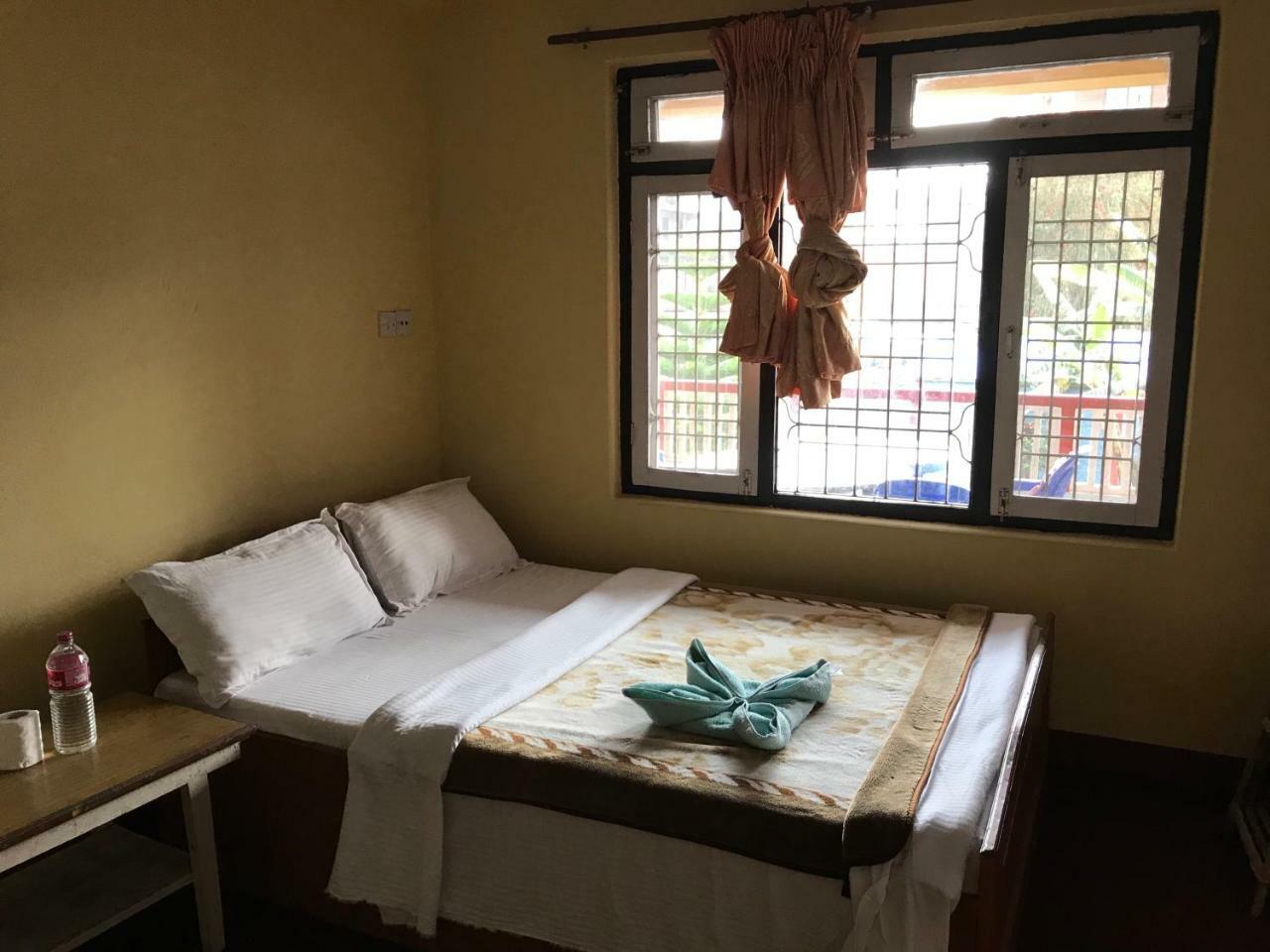 Geo Guest house Pokhara Extérieur photo